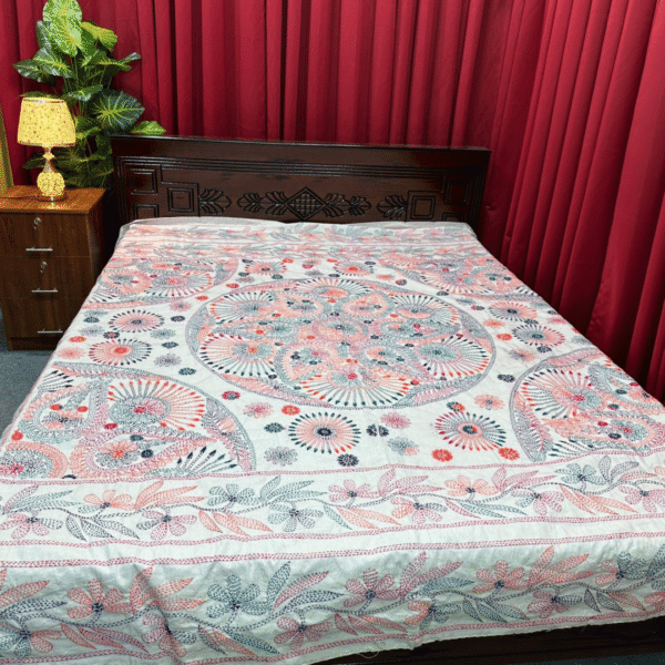 হোয়াইট কালার জামালপুরী নকশি কাঁথা