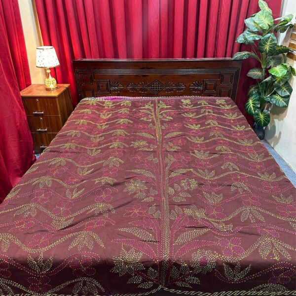 কফি কালার যশোরের সুন্দরী নকশি কাঁথা 