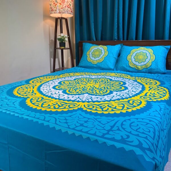 Luxury Panel Bedsheet king size(8feet×7.5feet) with 2 pillows cover